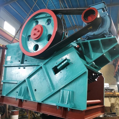 Máy nghiền đá hàm tốc độ cao và tiếng ồn thấp cho các yêu cầu nghiền công suất 5-1000t/h
